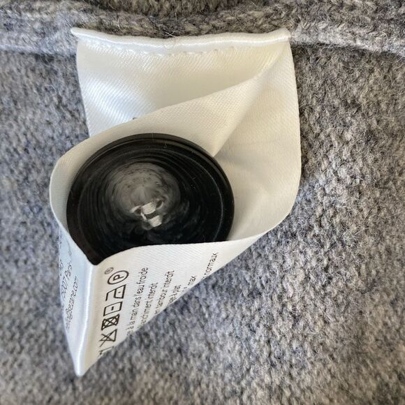 Sezane Elegant Gray Yak Wool Cardigan sz M Quiet Luxury Minimalist Casual Chic - Picture 10 of 13